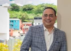 El caballero de la salsa, Gilberto Santa Rosa, visitó Guayaquil, Ecuador en su paso para promocionar su nuevo trabajo discográfico.