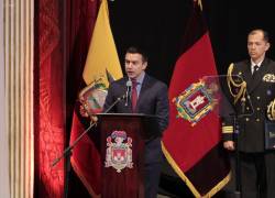 Fotografía de Noboa tomada mientras asistía a la ceremonia de la Sesión Solemne por los 490 años de la Fundación de Quito.