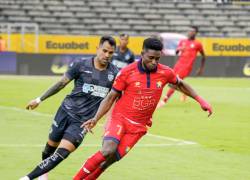 Fotografía de Jonathan Borja jugando contra el club Aucas.