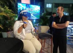 Algunos de los presentes en el Suntech vivieron la experiencia de la realidad virtual.