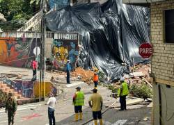 Debajo de las viviendas en el casco urbano en Zaruma, las Fuerzas Armadas han localizaron varias bocaminas.