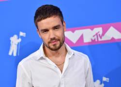 Los restos del exintegrante de One Direction Liam Payne, que murió en octubre en Argentina, son trasladados rumbo a Reino Unido en un vuelo que despegó de Buenos Aires en la tarde de este miércoles y en el que también viaja el padre del músico, Geoff Payne.