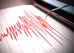 El primer movimiento telúrico ocurrió a eso de las 23h24 del lunes.