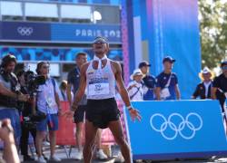 Daniel Pintado celebrando su victoria en los 20km marcha.