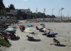 Fotografía de un balneario en Ballenita, tomada en febrero del 2024.