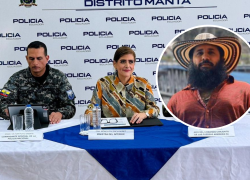 La ministra Mónica Palencia (centro) y el comandante de Policía, Víctor Zárate (izquierda) durante la rueda de prensa en la que fueron consultados sobre Fito. ​​​​​