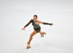 La joven patinadora demuestra su talento en pistas internacionales, destacando siempre por su excelente desenvolvimiento artístico.