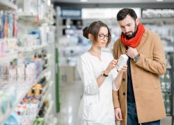 Muchas farmacias están optando por formatos de autoservicio y por ofrecer un servicio más cercano a los clientes.