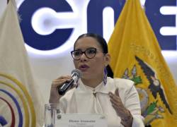 La presidenta del Consejo Nacional Electoral (CNE), Diana Atamaint, durante una conferencia de prensa.