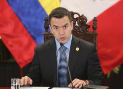 Fotografía de archivo fechada 04 de julio de 2024 del presidente de Ecuador, Daniel Noboa, hablando en la inauguración del gabinete binacional en el marco del XV Encuentro Presidencial Binacional Perú-Ecuador.