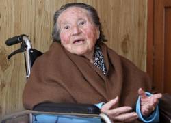 Fallece Isabel Robalino a los 104 años, primera concejala de Quito y senadora del país