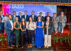 Representantes de las marcas que fueron premiadas por mejor experiencia del cliente en Ecuador.