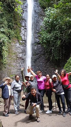 $!La duración de cada recorrido en Alpha Tours es de un día, entre 8 y 9 horas, pero los tiempos de traslados duran alrededor de 40 minutos con diversas paradas.