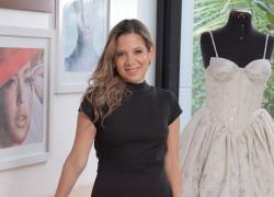 Isabella Salvador es una diseñadora ecuatoriana cuya especialidad son los vestidos de novia, ella tuvo la oportunidad de mostrar sus creaciones en la última Semana de la moda en París 2024.