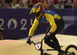 Alfredo Campo aseguró su lugar en las semifinales de BMX Racing masculino en los Juegos Olímpicos de París 2024. (Foto: Comité Olímpico Ecuatoriano)