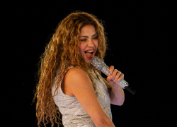 Shakira ha suspendido cuatro conciertos en su gira, tres de ellos por fallas en la infraestructura del montaje.