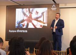 Juan Luis Calvo, CEO de Pycca resaltó la importancia de la participación femenina en diferentes equipos de trabajo.