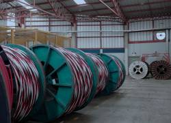 Imagen tomada en las instalaciones de Electrocables, empresa que ha realizado inversiones para aumentar la capacidad de producción.