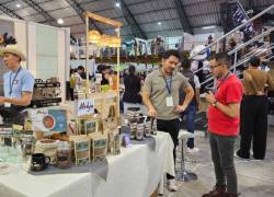 132 empresas exponen su oferta productiva en el Centro de Exposiciones Quito hasta el 9 de noviembre; textiles, muebles, calzado industrial, alimentos y bebidas, insumos y servicios, golosinas y snacks están entre los productos locales.