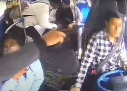 Violento asalto en un bus de Quito.