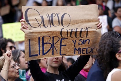 Quito también se une a protestas por violencia de género