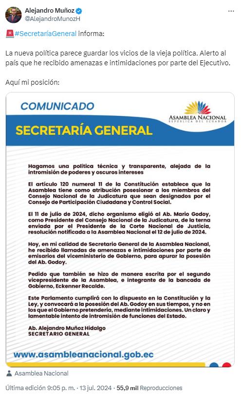 $!El secretario Alejandro Muñoz asegura que recibió presiones para posesionar a Mario Godoy.