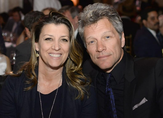 $!Jon Bon Jovi junto a su esposa Dorothea Hurley.