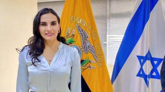 Verónica Abad asegura estar secuestrada en Israel, mientras Cancillería alerta a ecuatorianos por situación en Medio Oriente