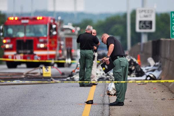 Cuatro personas mueren al estrellarse una avioneta en la autopista de Atlanta