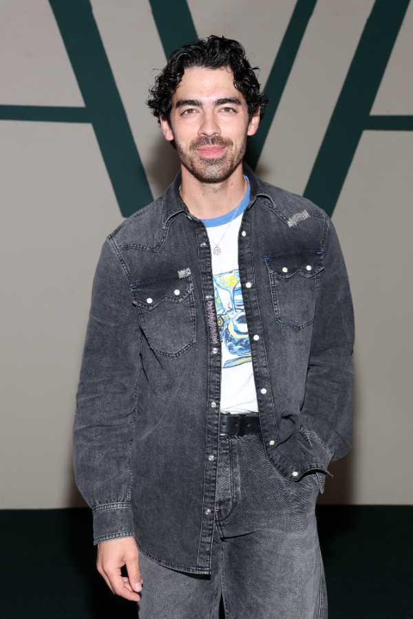 $!Joe Jonas es uno de los hombres que forma parte de la lista de los más sexies según People.