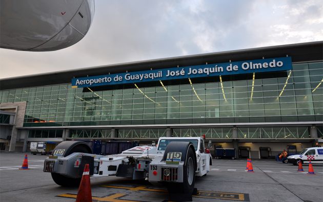 300 vuelos se cancelan en el aeropuerto de Guayaquil