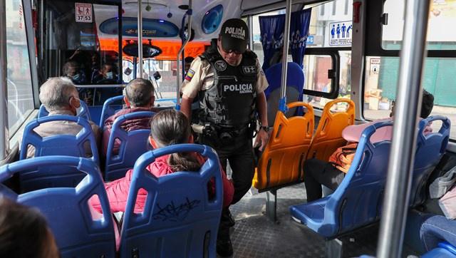 Cerca de cuarenta españoles fueron víctimas de un tiroteo en Guayaquil, cuando volvían de reparar un buque