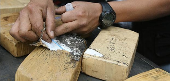 Detienen a una persona con una tonelada de cocaína en Quevedo