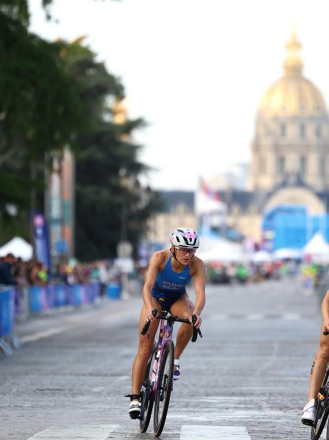 $!Para el evento, Bravo llegó a Paris en el puesto 33 del mundo y en el noveno de América siendo monarca panamericana en el Campeonato de Triatlón de las Américas de Miami 2024.