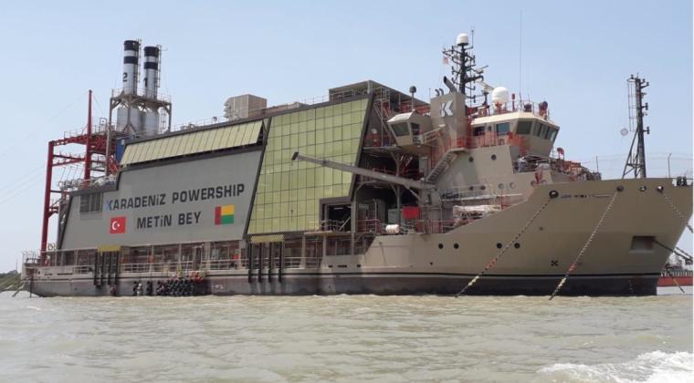 $!Así se ve un barco proveedor de energía de compañía turca Karpower, a la que recurrió el Gobierno de Ecuador.