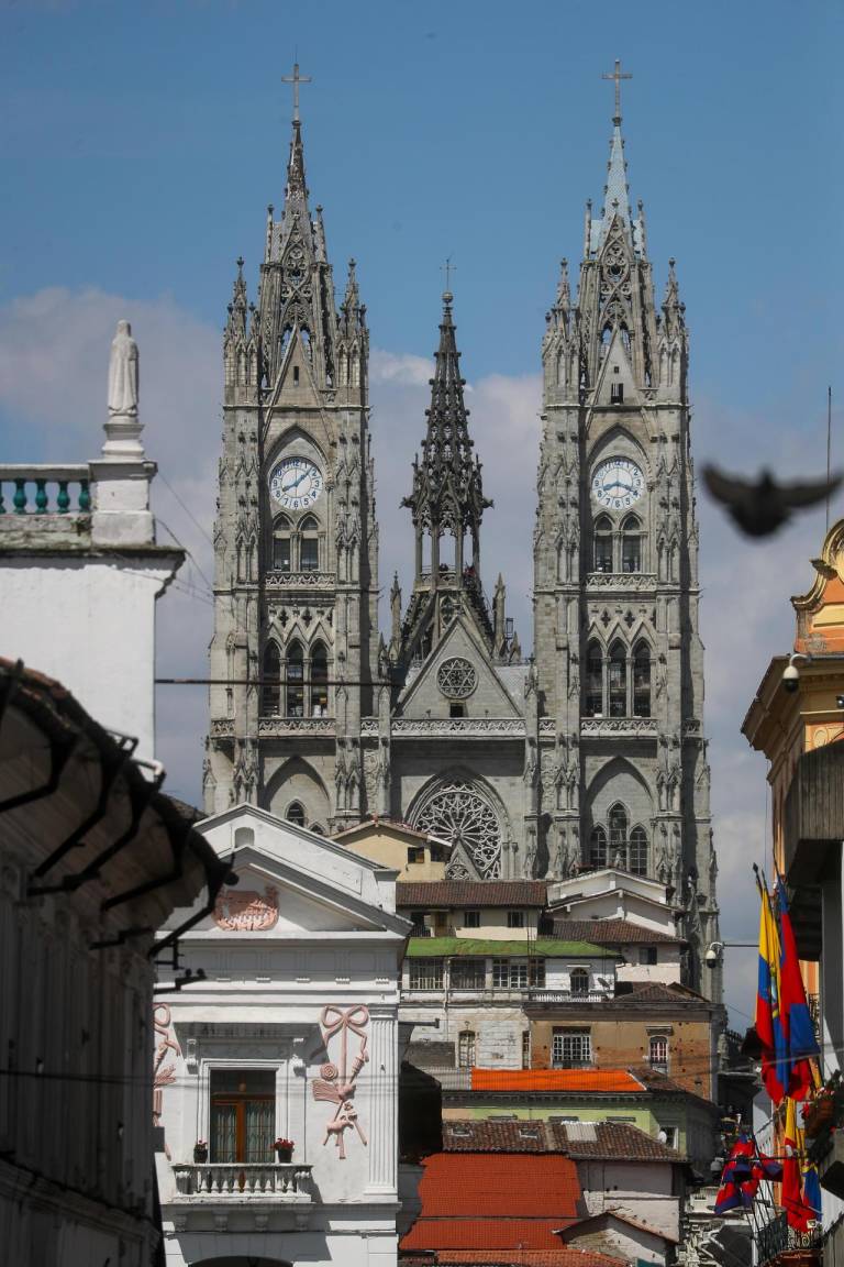 $!AME1765. QUITO (ECUADOR), 27/10/2024.- Fotografía del pasado 25 de octubre de 2024 de la iglesia de La Basílica en Quito.