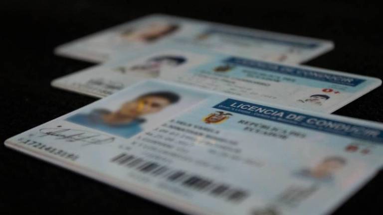 ¿Existe un límite de edad para renovar la licencia de conducir en Ecuador? Conoce los requisitos