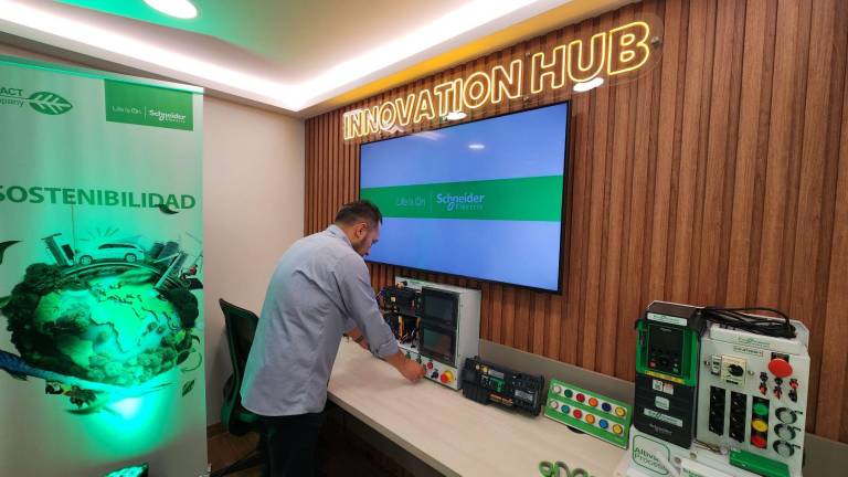 Un espacio de innovación se puede apreciar en las nuevas oficinas de Schneider Electric en Guayaquil.