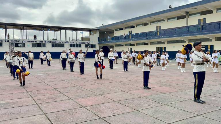 De vuelta a clases: 1,7 millones de alumnos retornan a las aulas en el régimen Sierra y Amazonía