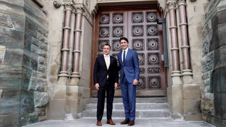 El presidente de Ecuador, Daniel Noboa; junto al primer ministro de Canadá, Justin Trudeau; en un encuentro en Nueva York, Estados Unidos.