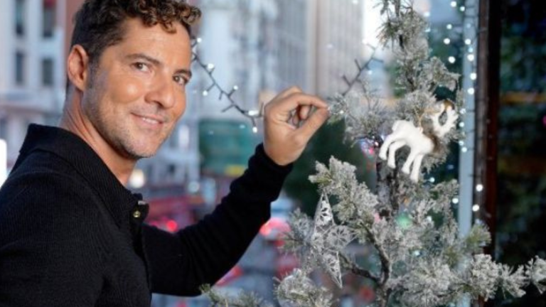 David Bisbal enciende la Navidad con su nuevo villancico Todo es posible en Navidad