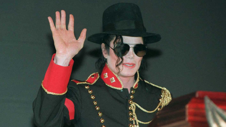 Encuentran 12 canciones inéditas de Michael Jackson en un depósito