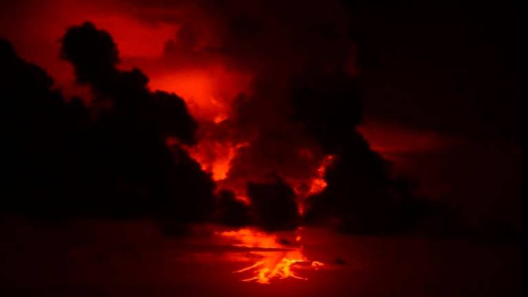 Se reporta erupción del volcán Wolf en Galápagos