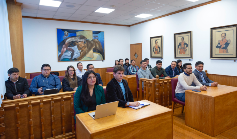 $!Estudiantes de la Universidad Andina Simón Bolívar.