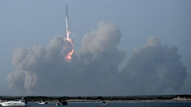 VIDEO: Así explotó el gran cohete Starship en los cielos de Texas poco después de despegar