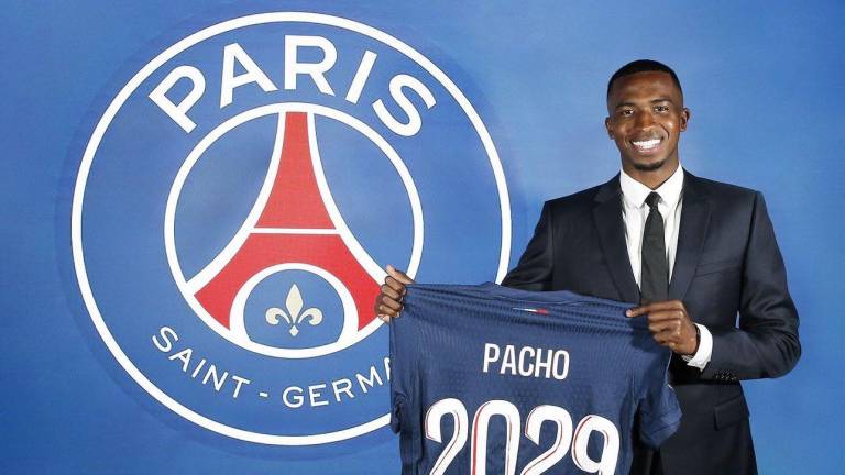 Willian Pacho, primer ecuatoriano que jugará en el París Saint Germain (PSG)