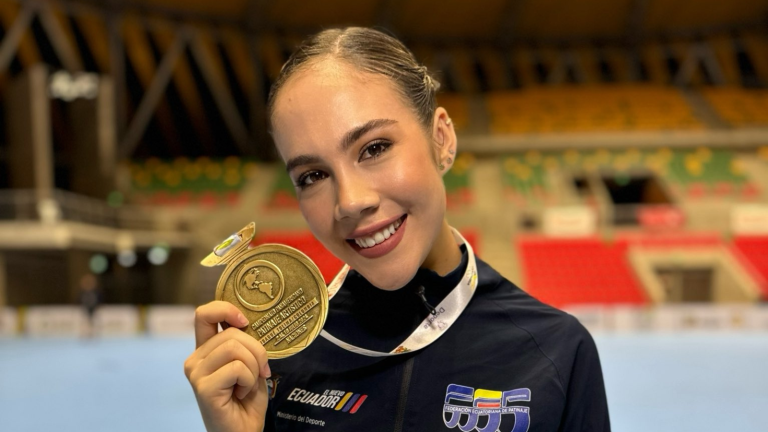 La ecuatoriana Samia Álava gana medalla de oro en el Campeonato Panamericano de Patinaje Artístico