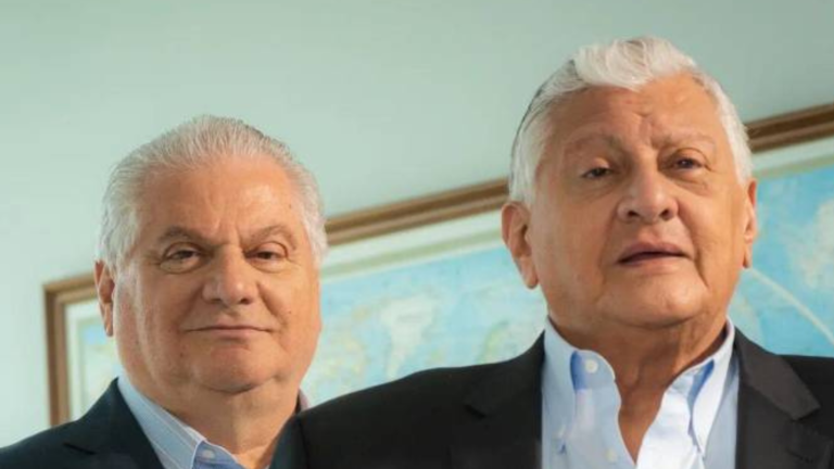 Fotografía de los hermanos Roberto (I) y William (D) Isaías Dassum.