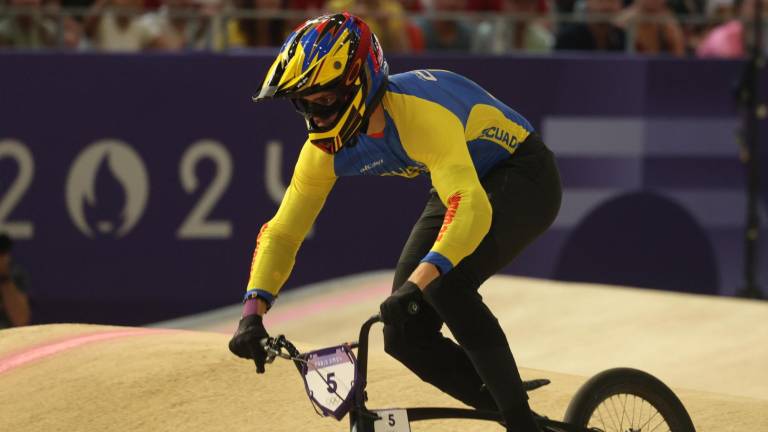 El ciclista ecuatoriano Alfredo Campo clasificó a semifinales en los Juegos Olímpicos de París 2024