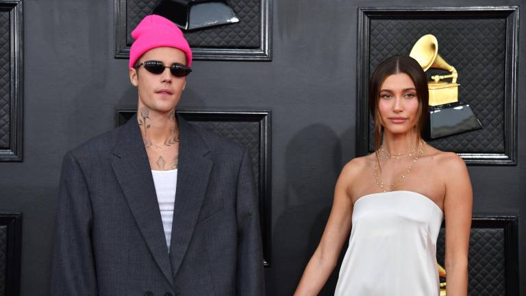 Justin y Hailey Bieber anuncian el nacimiento de su primer hijo